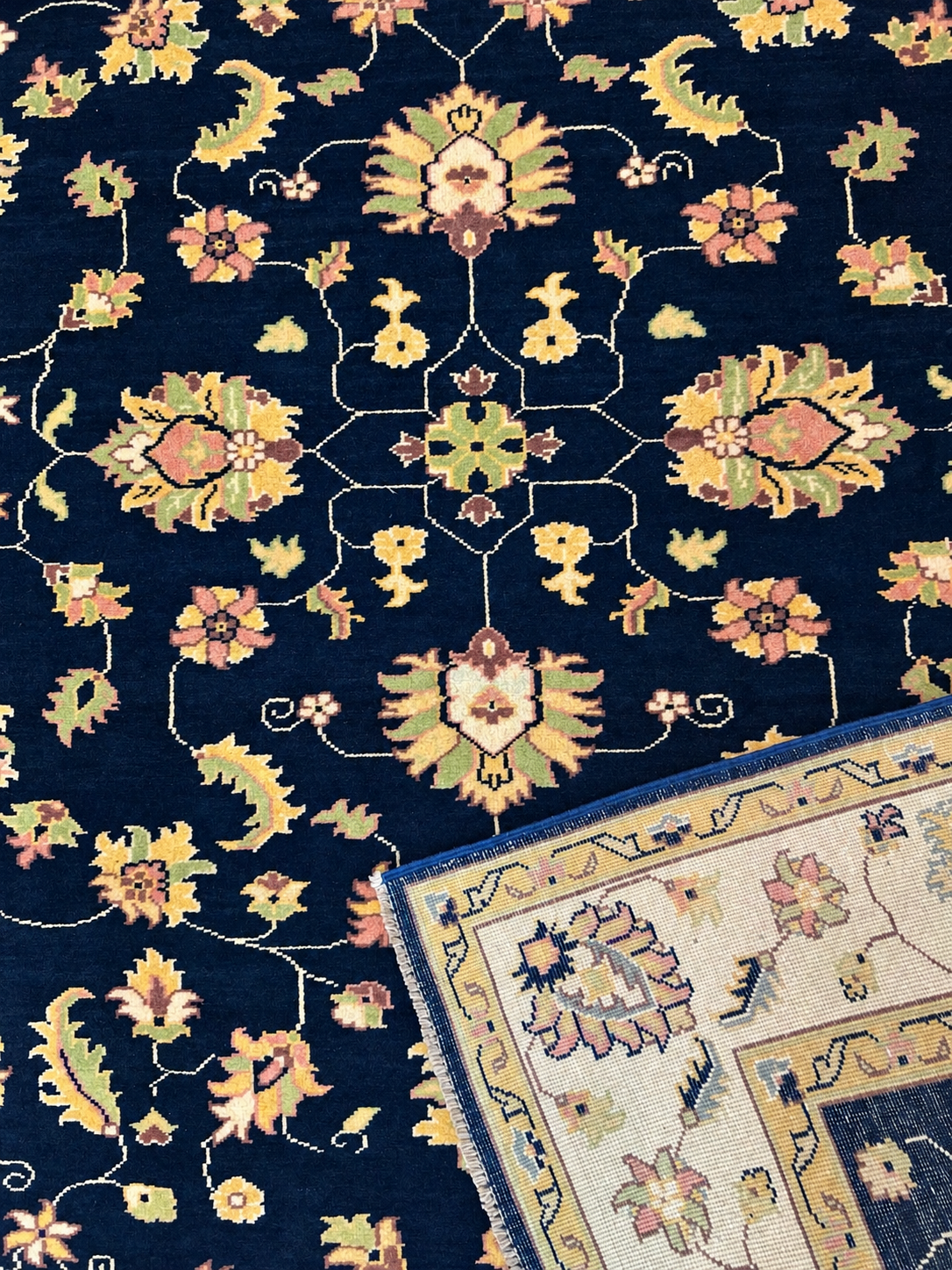 AFGHAN CHOBI HANDWOVEN WOOL RUG (145 x 190 cm)