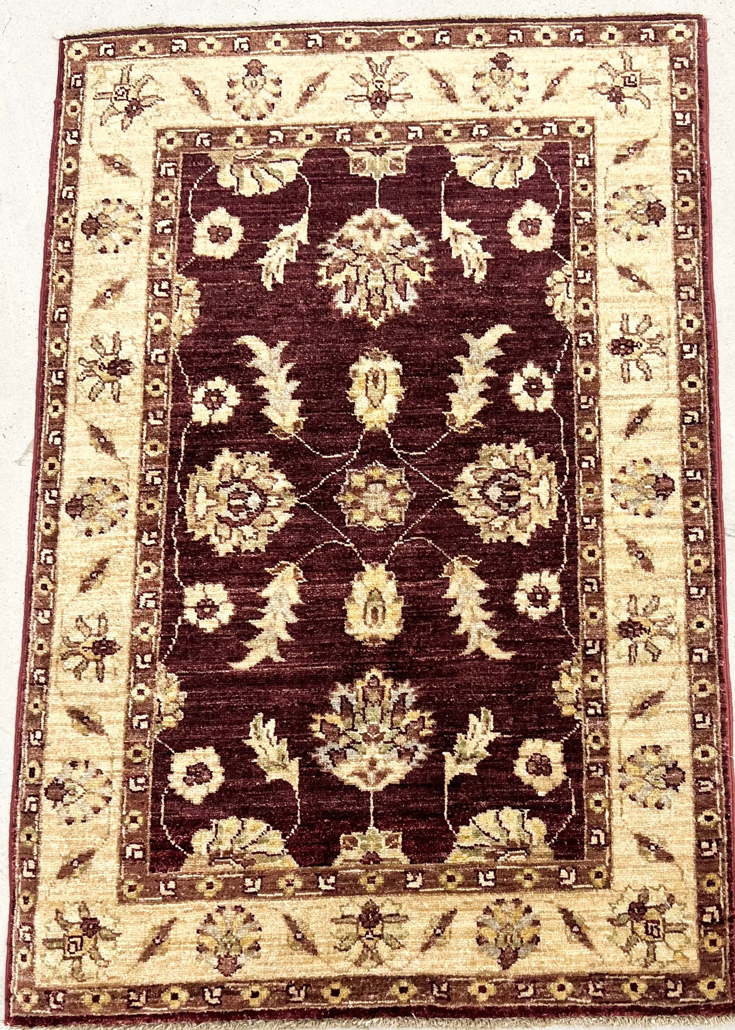 FINE WOOLEN RUG CHOBI (84w x 120h)