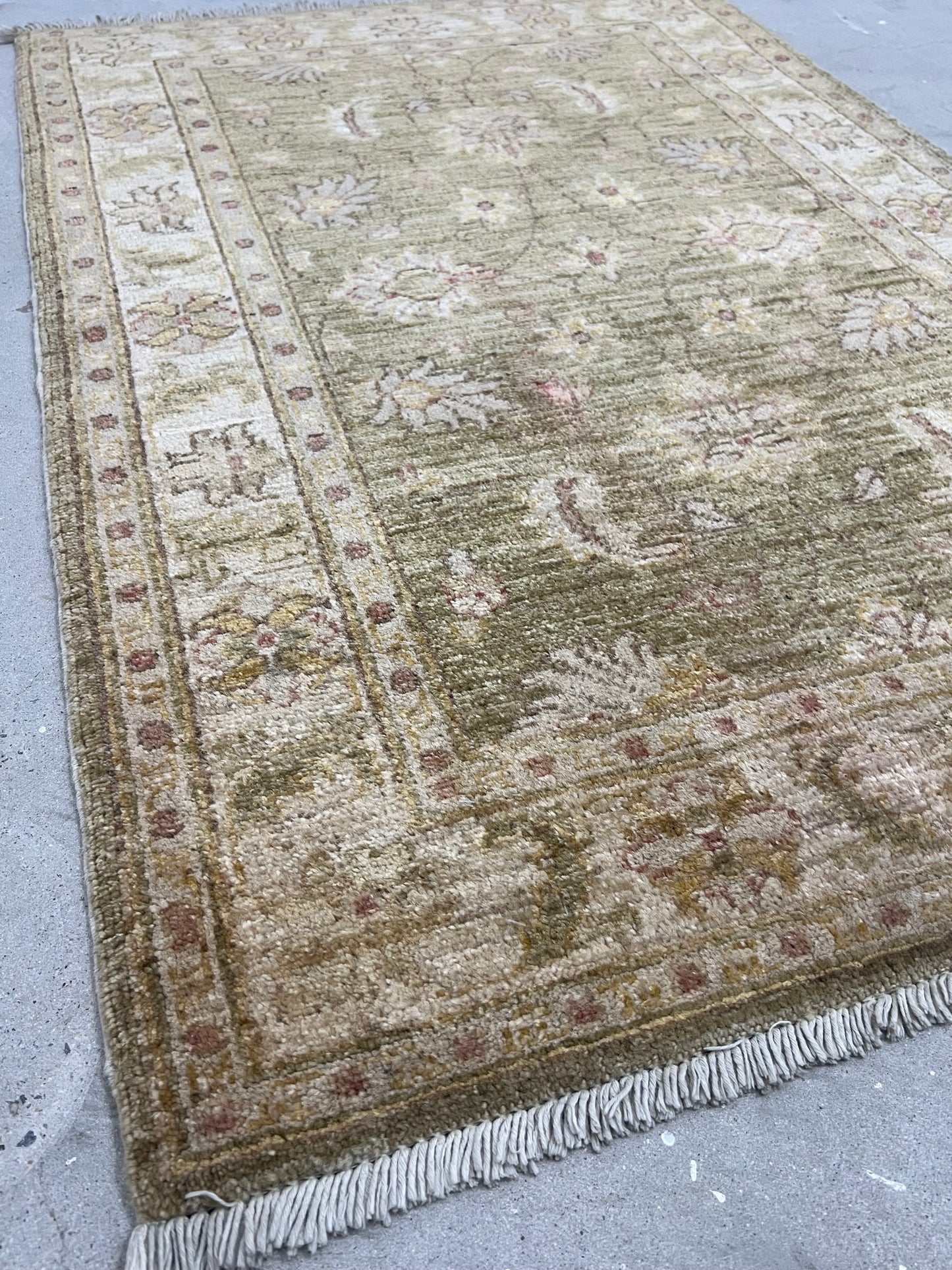 AFGHAN CHOBI WOOL HAND-KNOTTED GREEN OUSHAK PATTERN (83 x 121)