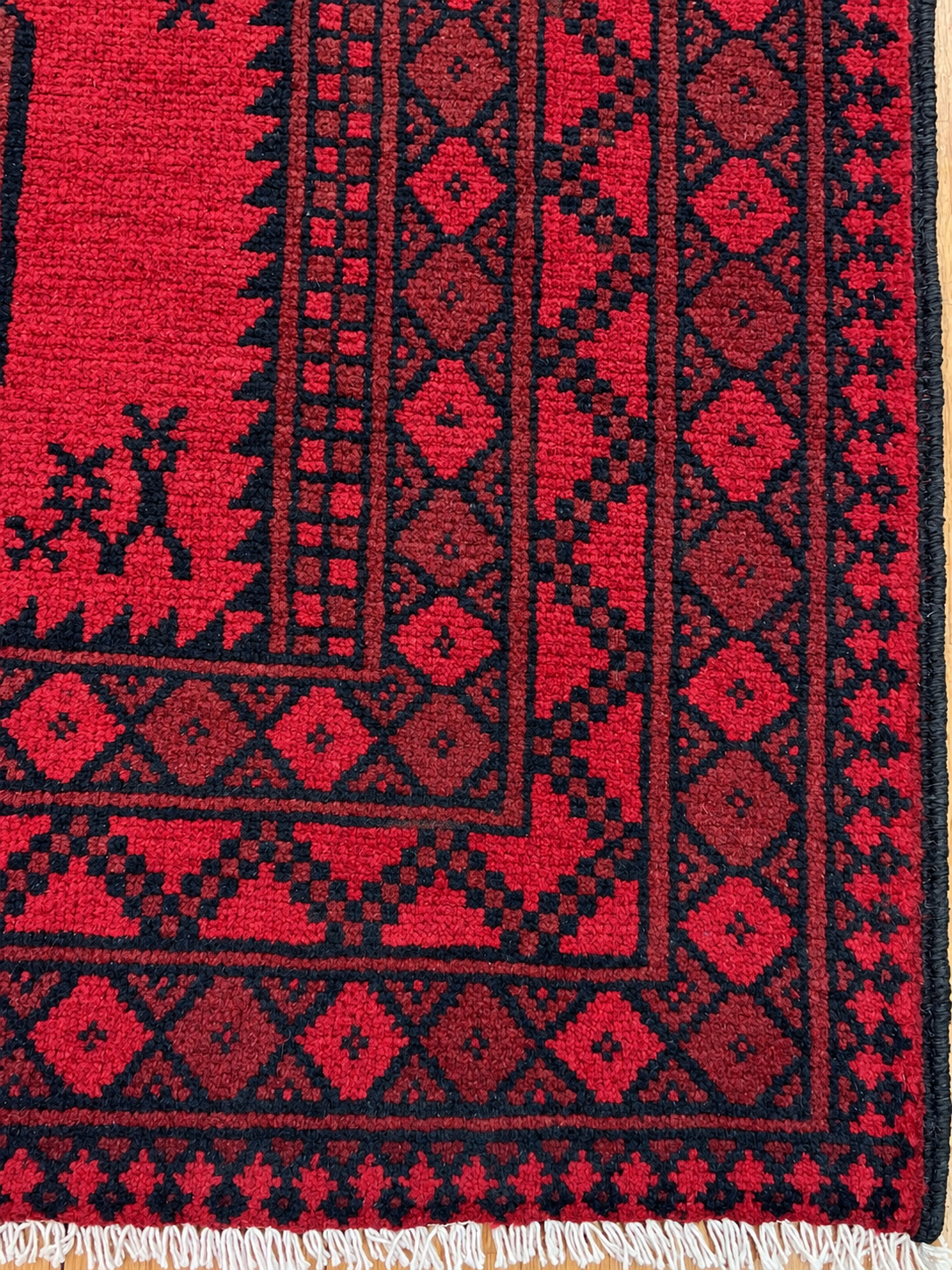 AFGHAN HAND-KNOTTED WOOL FIPA RUG (150 X 200 cm)
