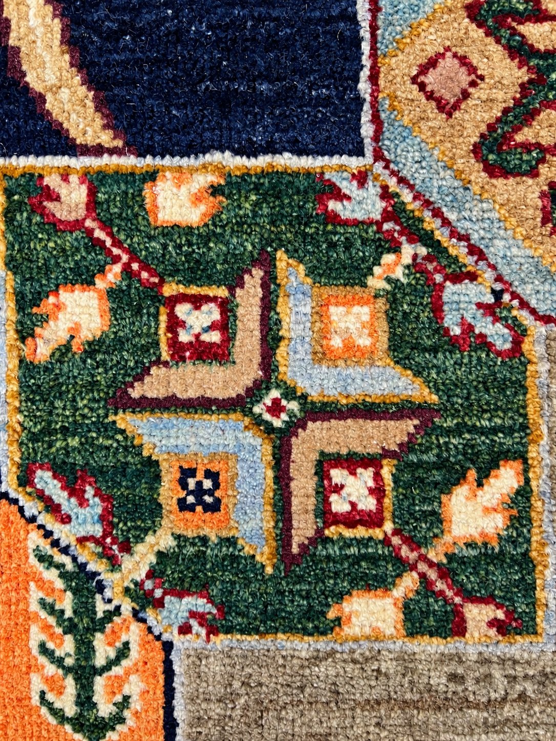 AFGHAN CHOBI WOOL TREE OF LIFE (120 x 180)