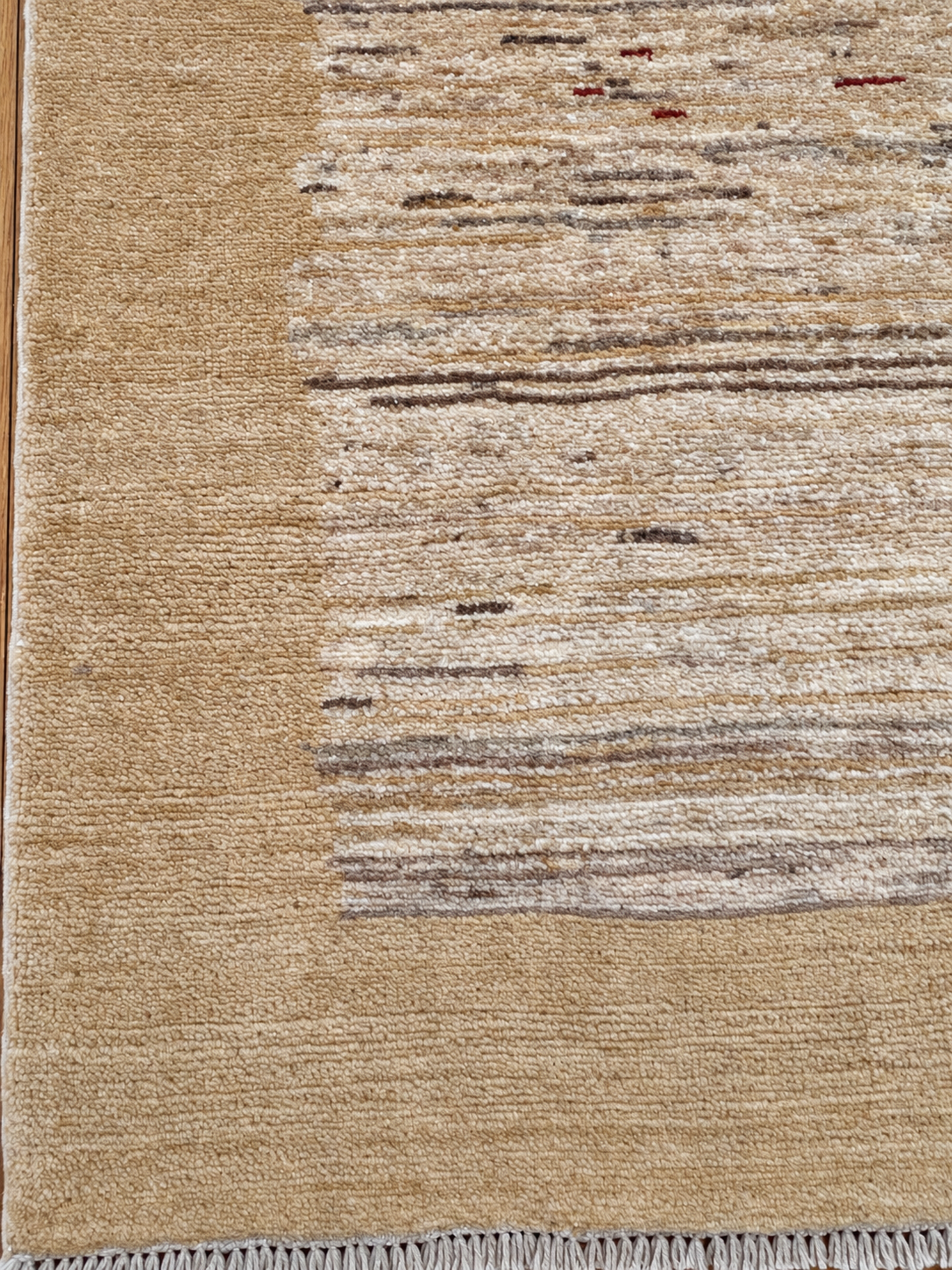 AFGHAN HANDMADE WOOL GABBEH RUG (150 x 200 cm)