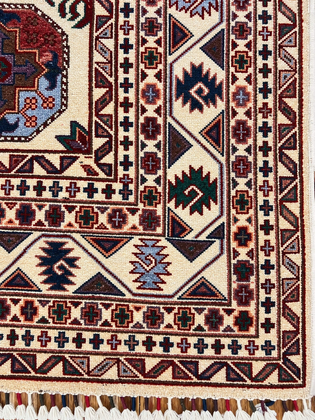 AFGHAN CHOBI HAND-KNOTTED WOOL RUG (200 x 300 cm)
