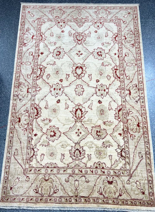 AFGHAN CHOBI HAND-KNOTTED (194 x 141 cm)
