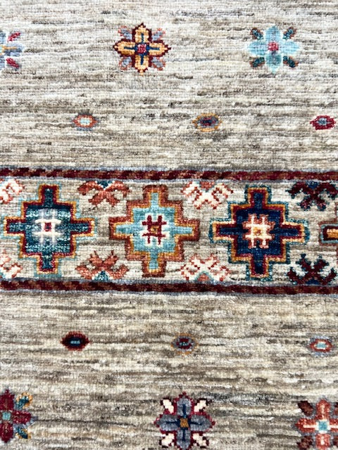 AFGHAN CHOBI HANDWOVEN  WOOL RUG (150 x 203 cm)